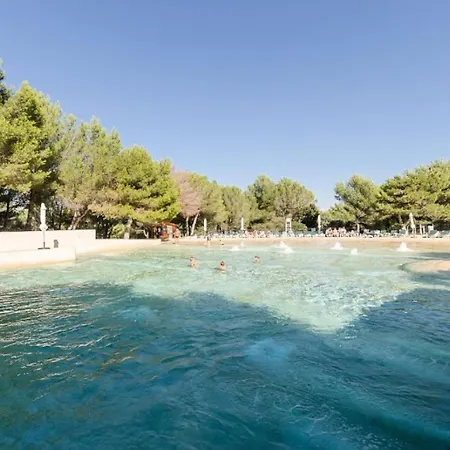 Village Pont Royal En Provence - Maeva - 4 Personnes - Selection Mae-2934 *
